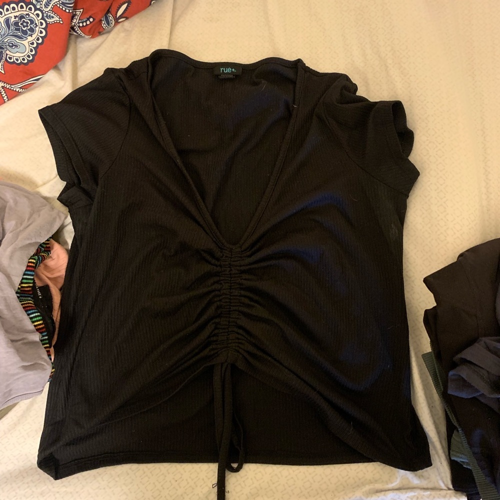 Black crop top